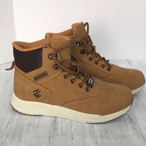 Rocawear boys Ronny faux leather boots size 6